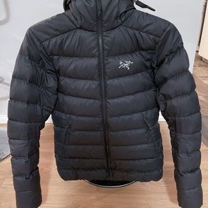 **SOLD** Arc’teryx Thorium AR Jacket